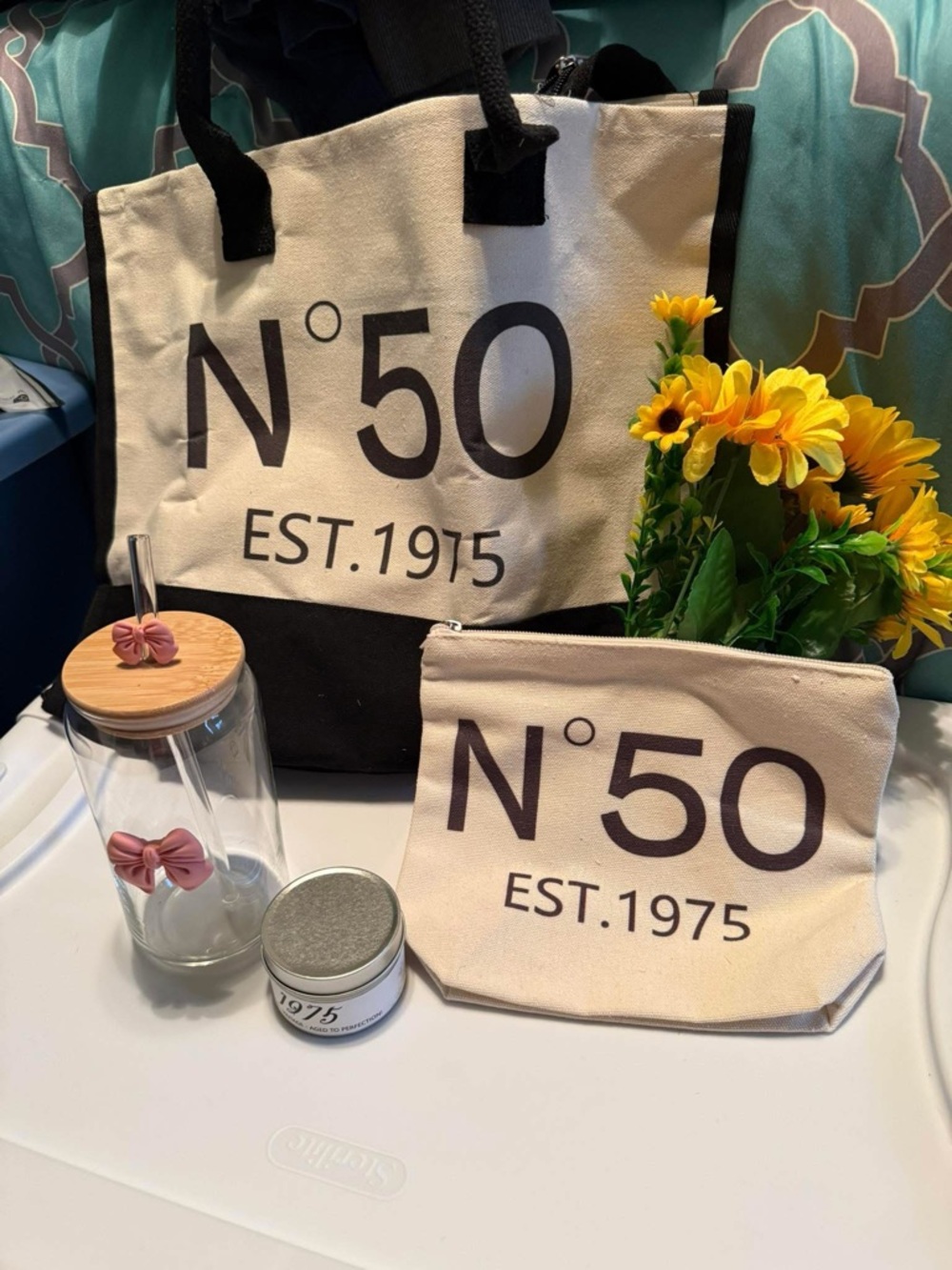 N°50 EST.1975 Canvas Tote & Pouch Set - Black & Cream